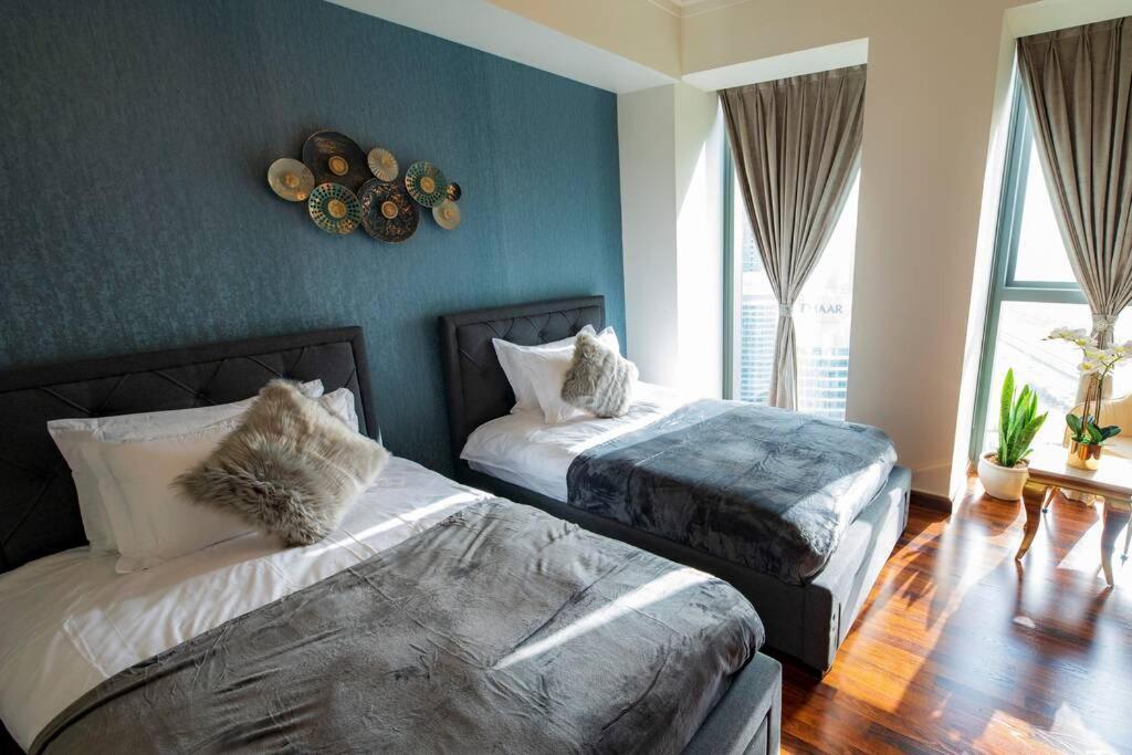 First Class 3Br With Full Burj Khalifa And Fountain View دبي المظهر الخارجي الصورة