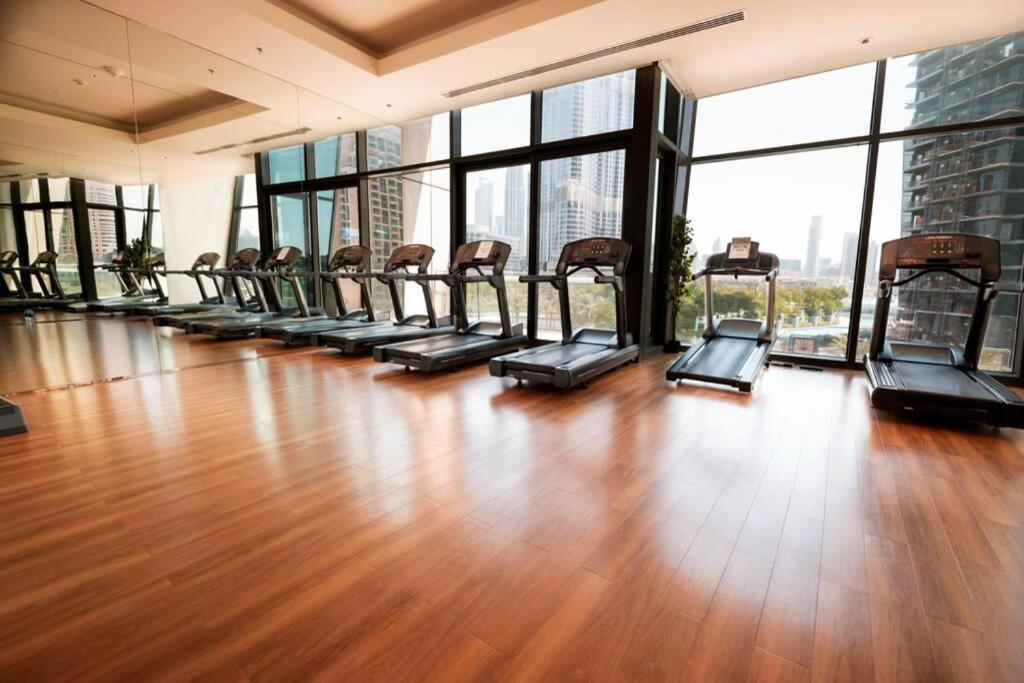 First Class 3Br With Full Burj Khalifa And Fountain View دبي المظهر الخارجي الصورة